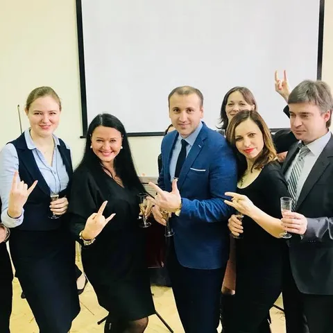 получение дипломов 16 марта 2108 Ощадбанк